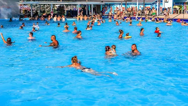 Bazin - Aqua Magic Mamaia