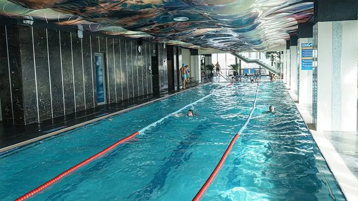 Bazin - Oxygen Sport (piscină și cursuri de înot)