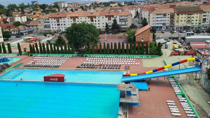 Bazin - Ștrandul Aqua Fun